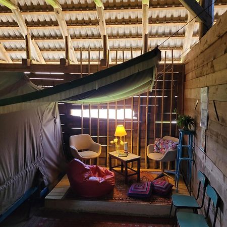 Nomads Glamp Hostel Bled Bagian luar foto