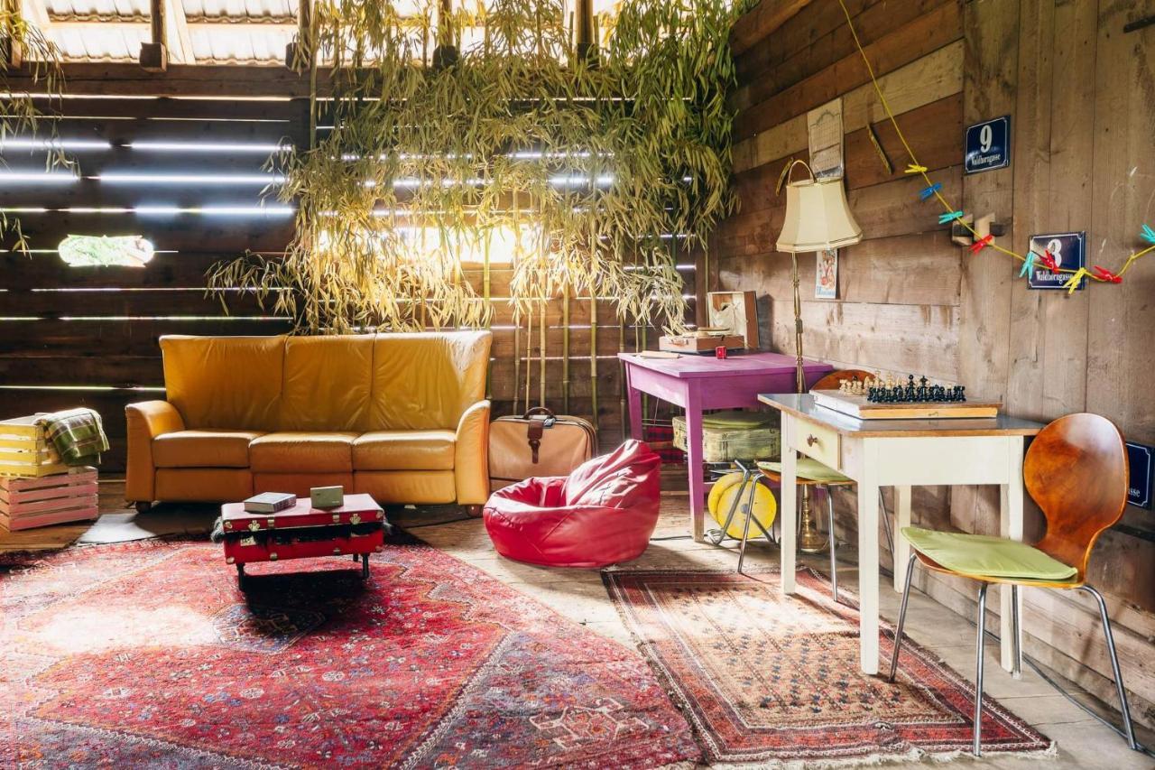Nomads Glamp Hostel Bled Bagian luar foto