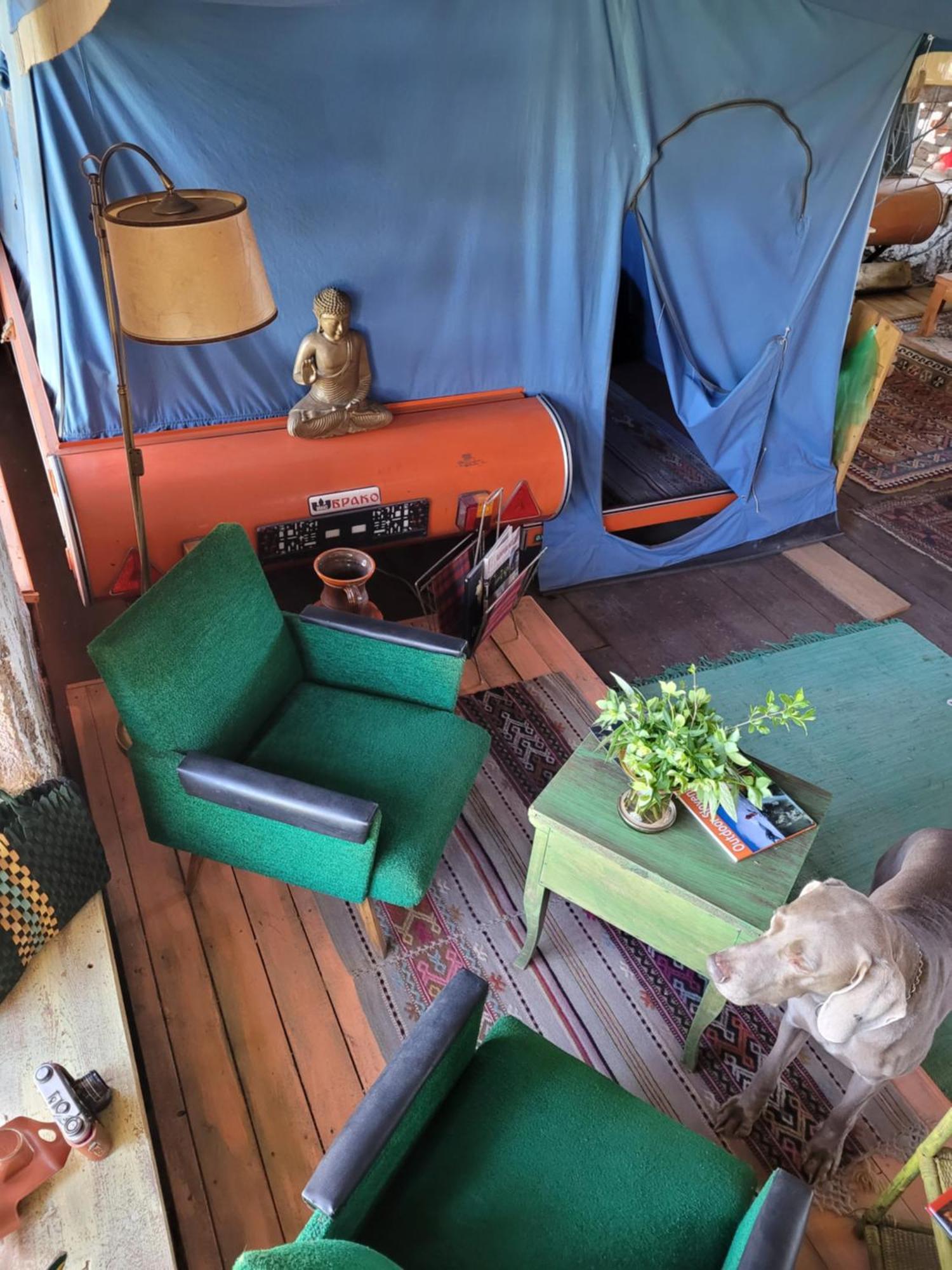 Nomads Glamp Hostel Bled Bagian luar foto