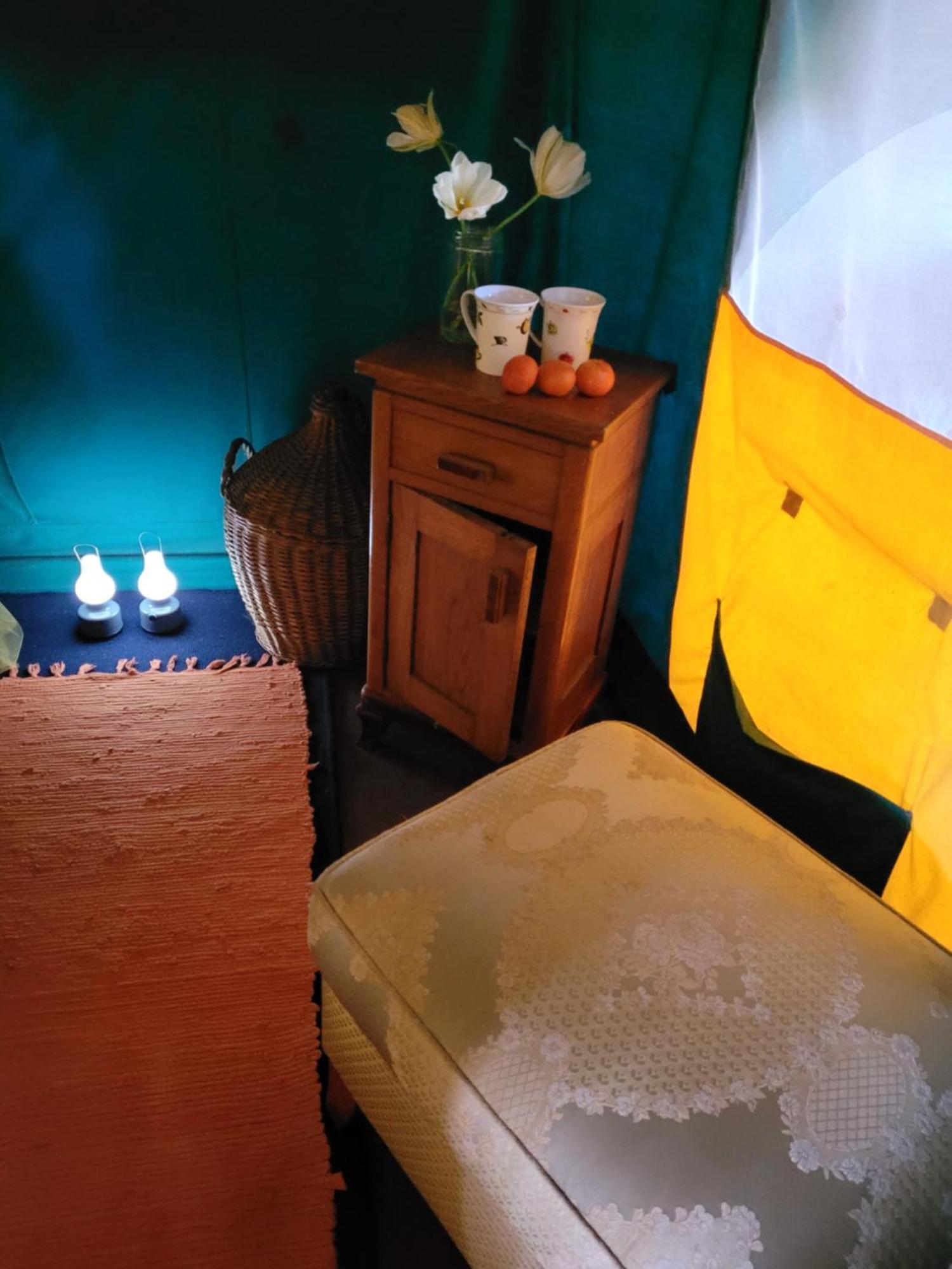 Nomads Glamp Hostel Bled Bagian luar foto