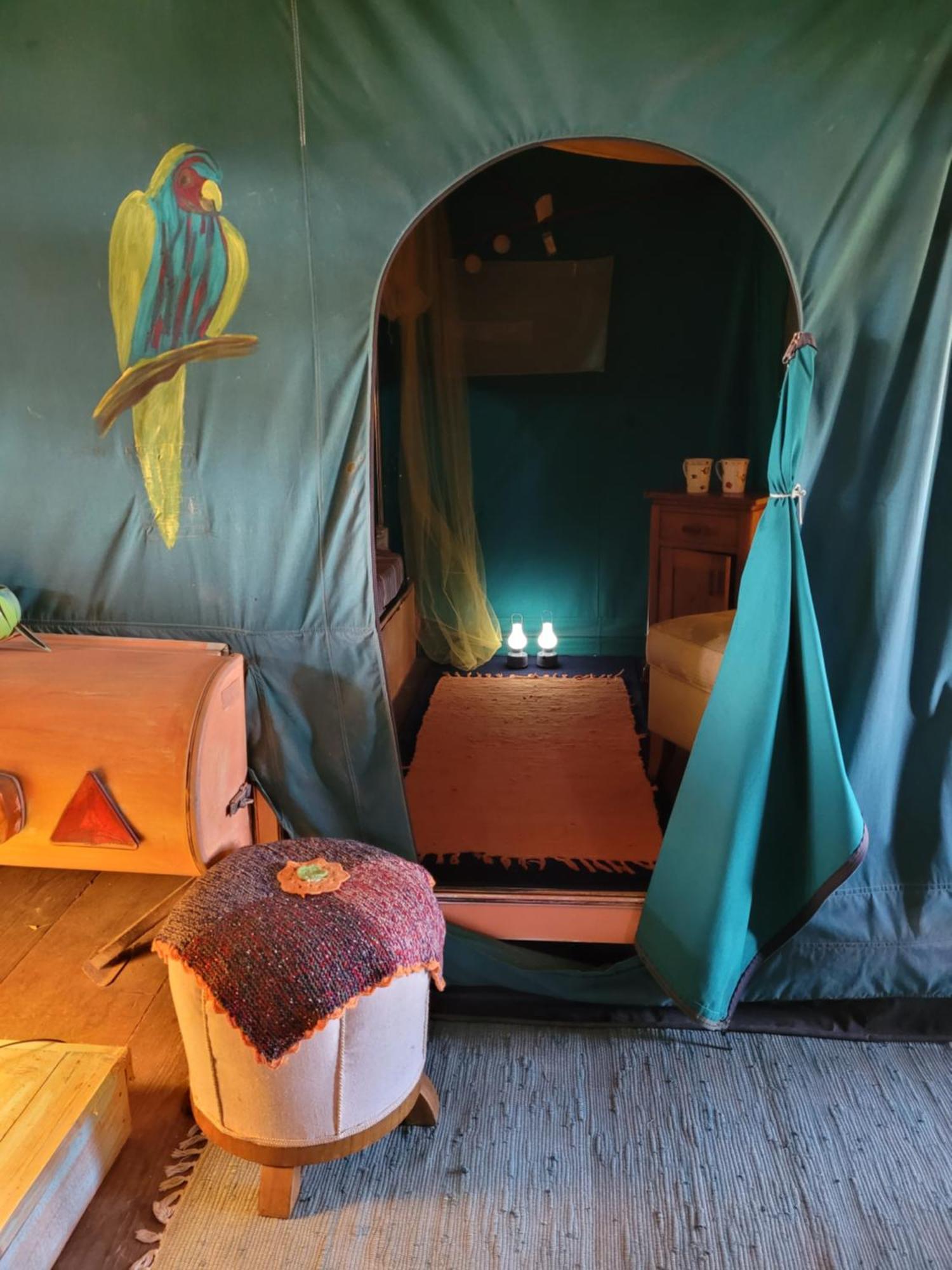 Nomads Glamp Hostel Bled Bagian luar foto